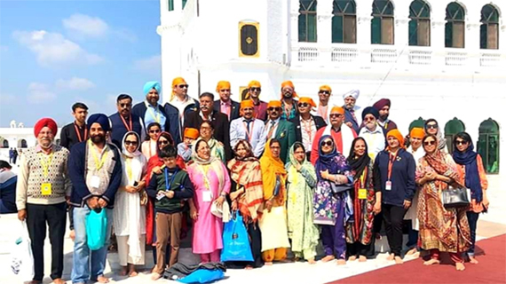 Rotary members at Kartarpur Sahib
